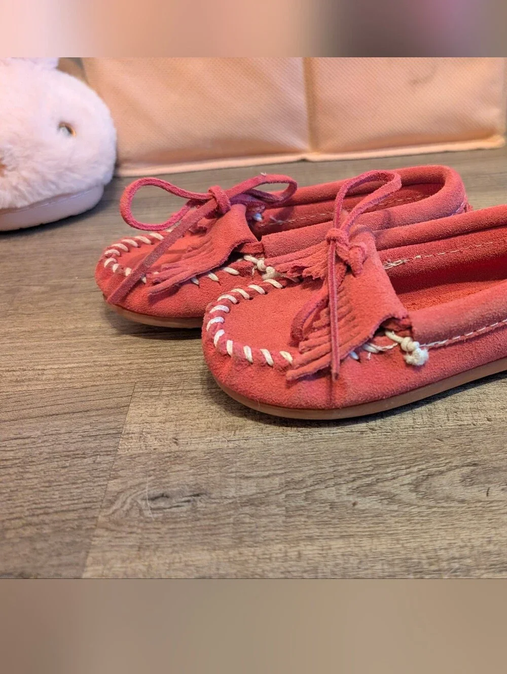 Minnetonka Pink Suede Moccasin